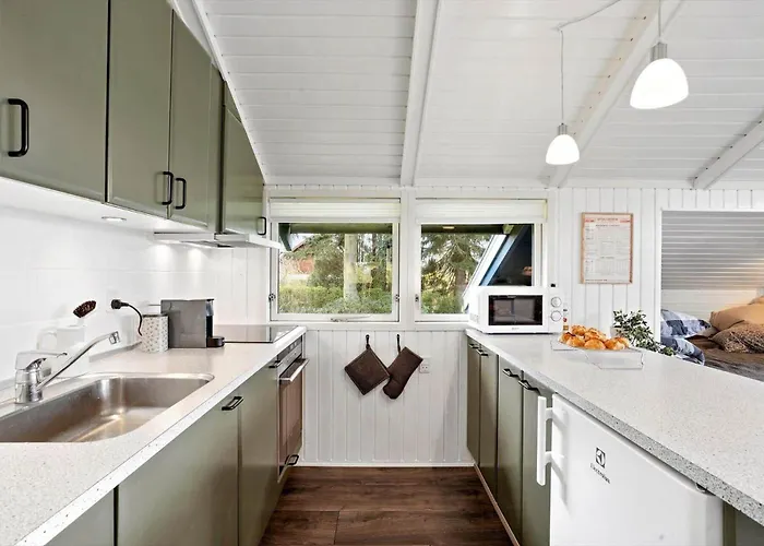 Ae311-aeroskobing-hanses-ager-11 Ærøskøbing